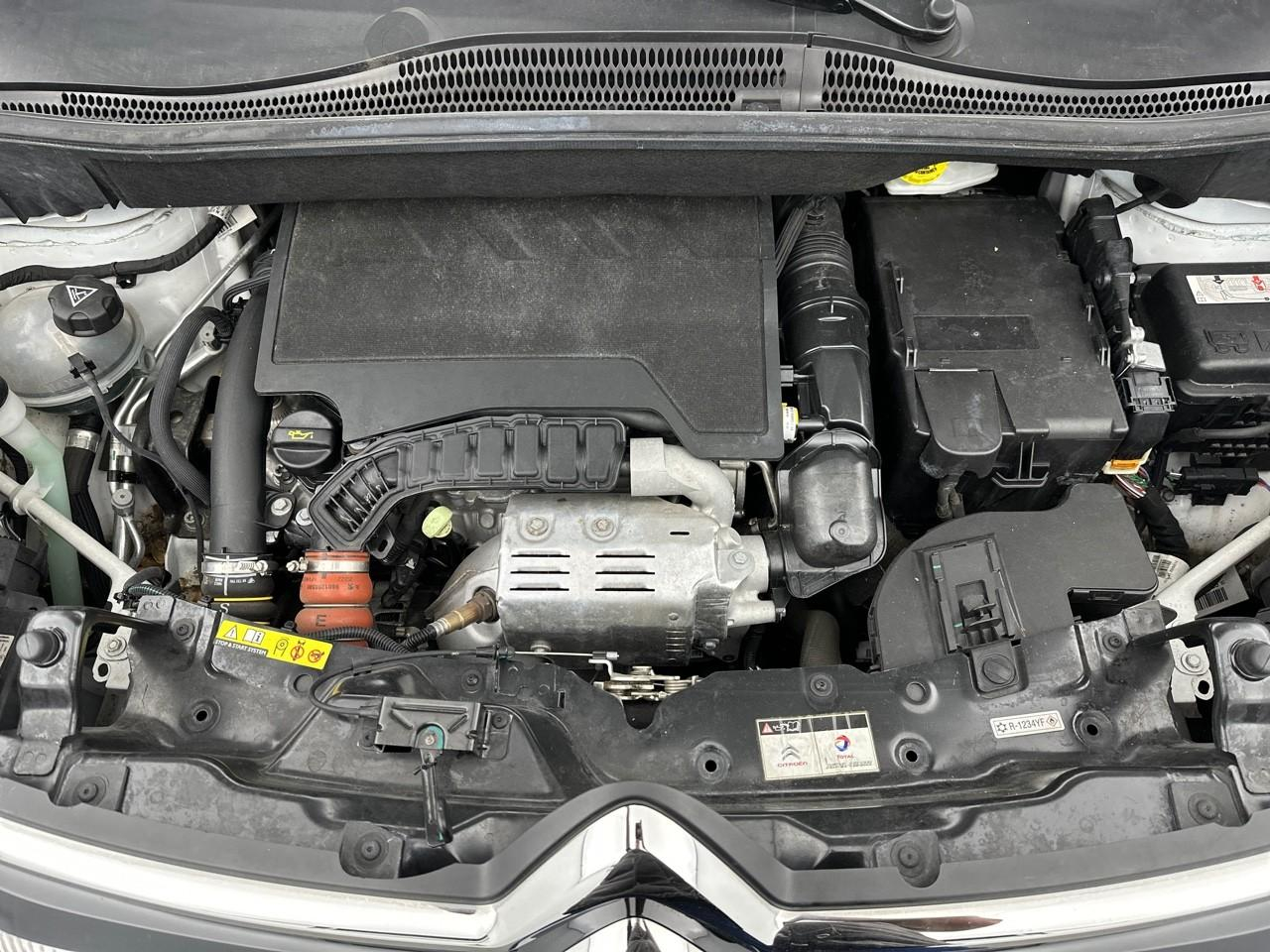 Citroën C3 Aircross puretech 130 s&s eat6 shine pack — photo 13