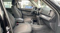Mini Countryman One D 116ch — photo 15