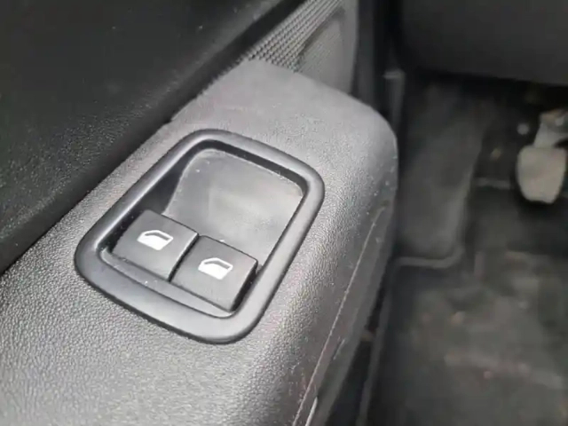 Citroën C3 puretech 83 s&amp;s bvm5 — photo 23