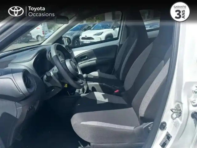 Toyota Aygo X 1.0 vvt-i 72ch active business my23 — photo 11