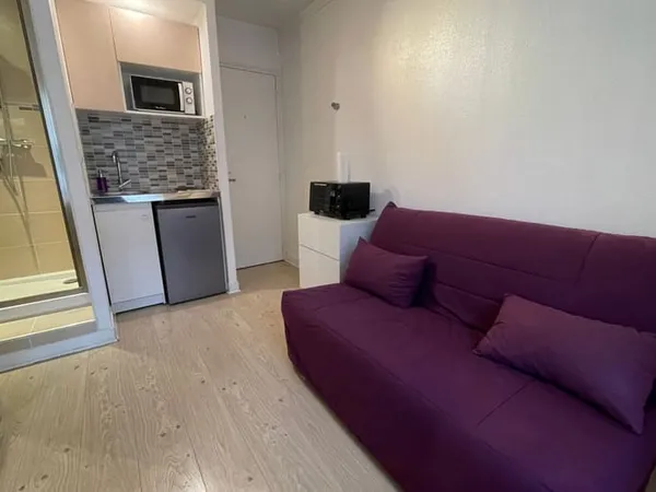 Studio 1 pièce 10 m²