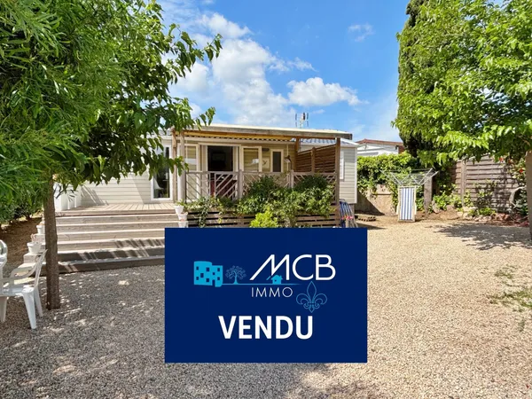 Mobil-home comme neuf dans domaine résidentiel