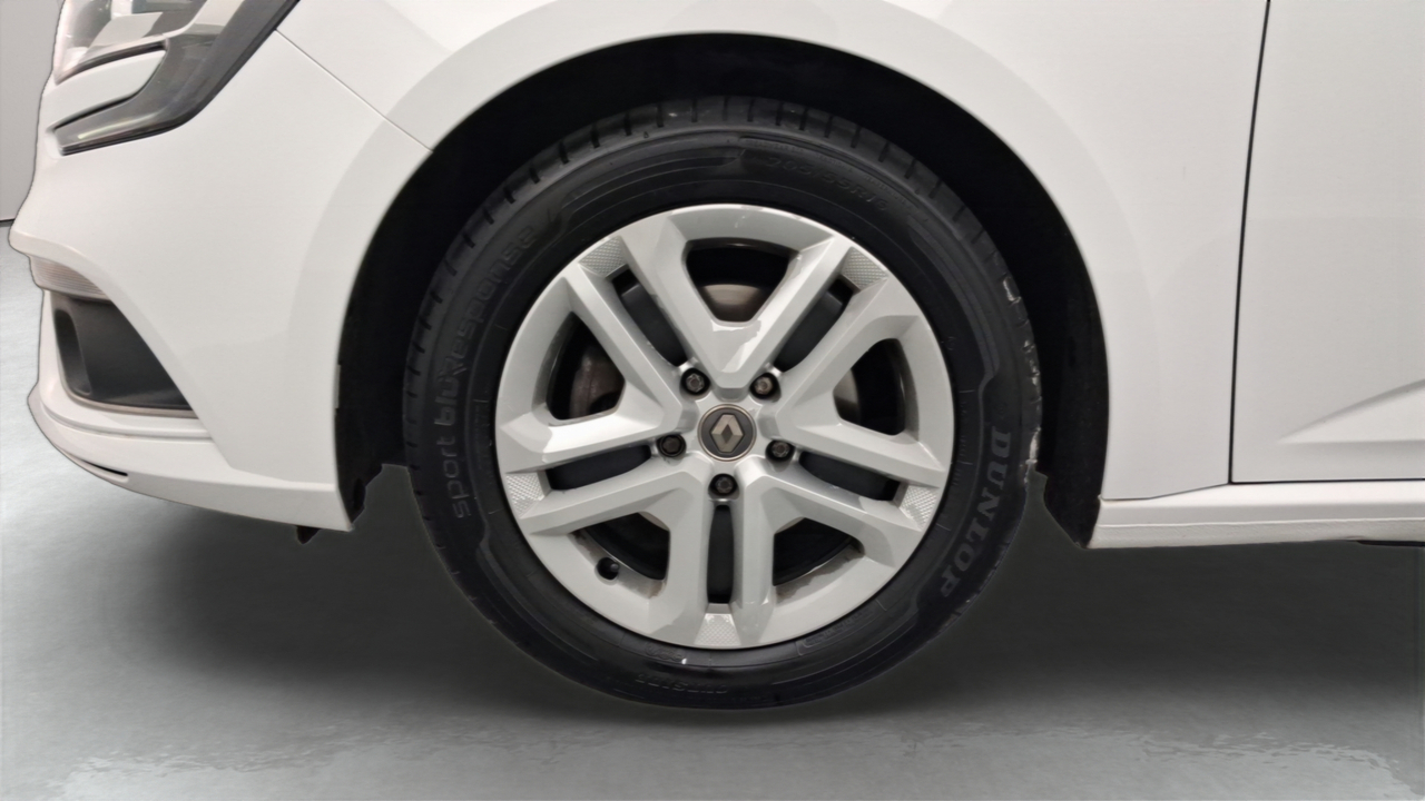 Renault Mégane IV Berline Blue dCi 115 — photo 14