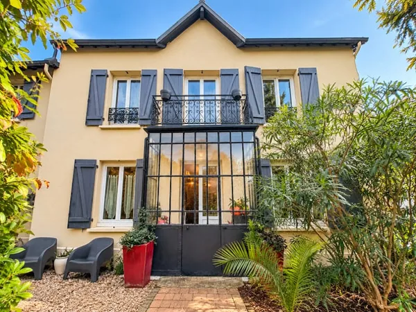 Maison 7 pièces 158 m²