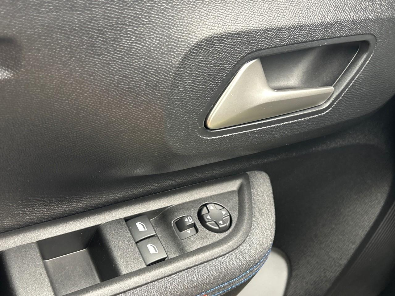 Citroën C3 turbo 100 ch manuelle plus — photo 28