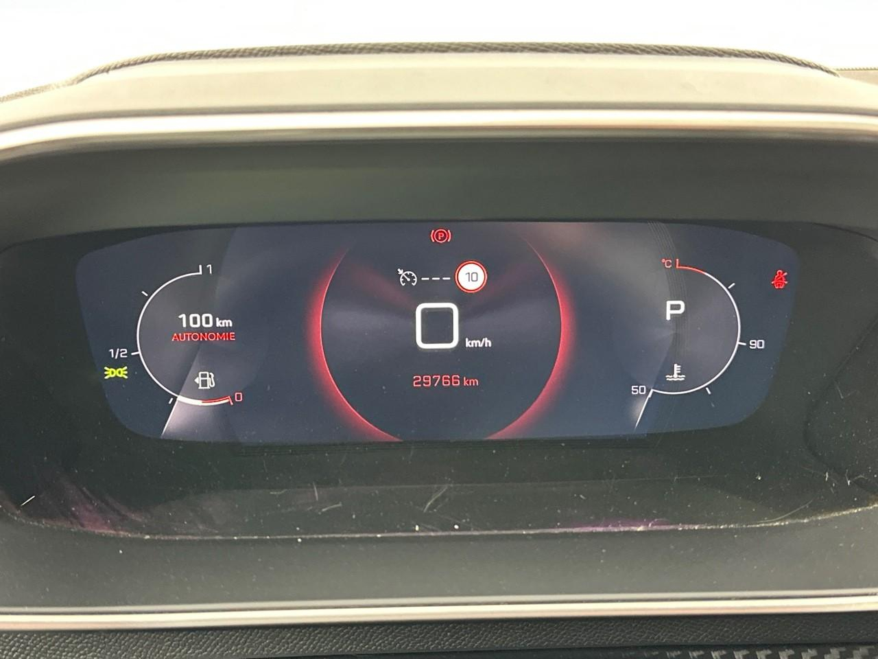 Peugeot 2008 puretech 130 s&s eat8 allure pack — photo 21