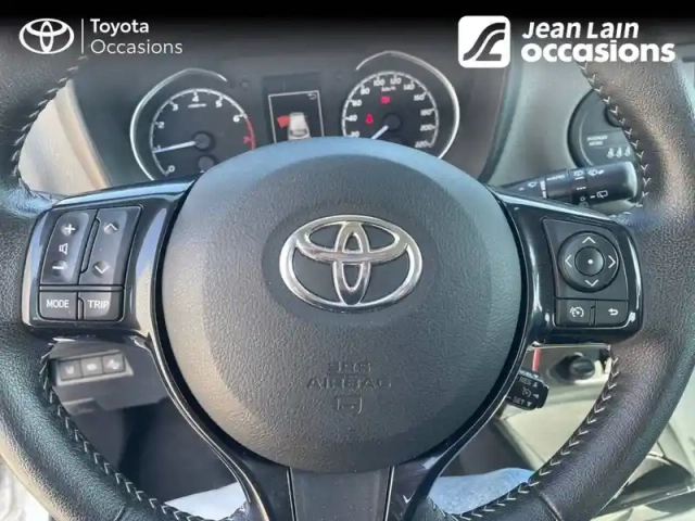 Toyota Yaris 110 vvt-i — photo 12