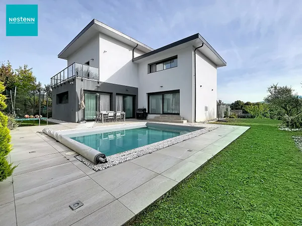 Maison contemporaine à vendre sur Epagny Metz-Tessy de 5 pièces sur 175 m2