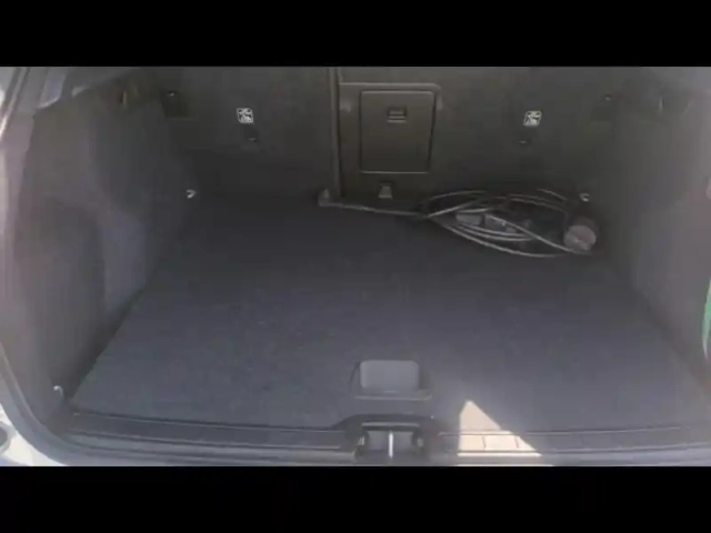 Volvo Xc40 t5 recharge 180 + 82ch ultimate dct 7 — photo 7