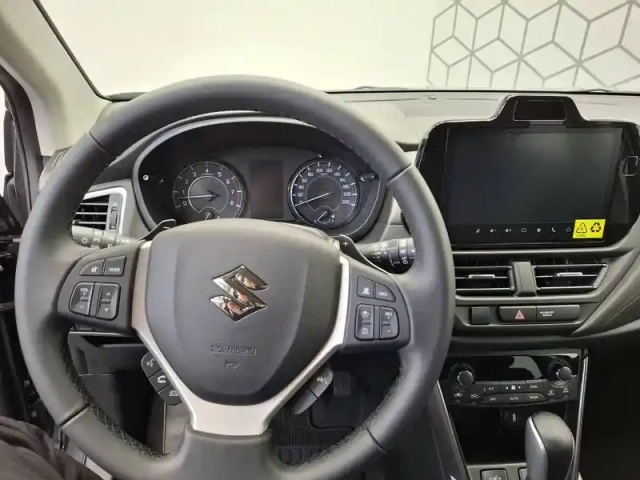 Suzuki S-Cross 1.4 boosterjet hybrid — photo 31