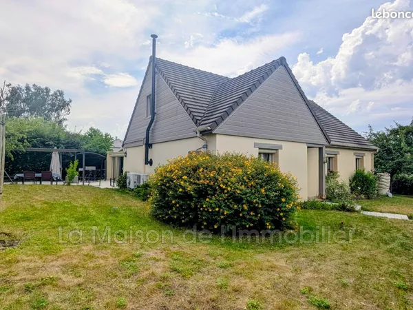 Pavillon 6 pièces 157 m²