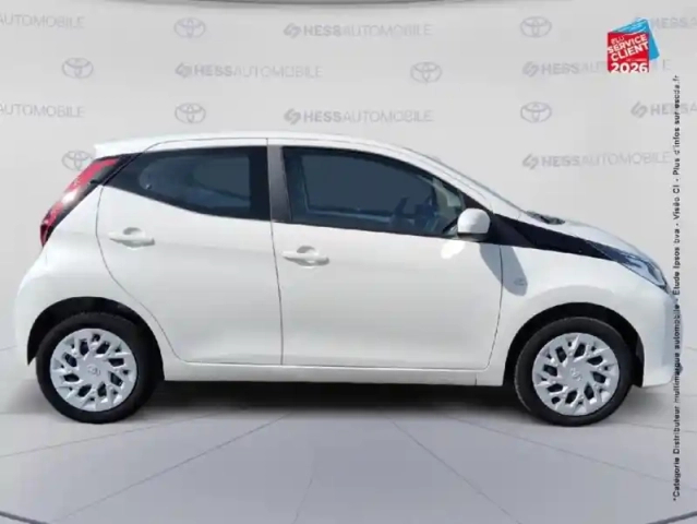 Toyota Aygo 1.0 vvt-i 72ch x-play 5p my20 — photo 4