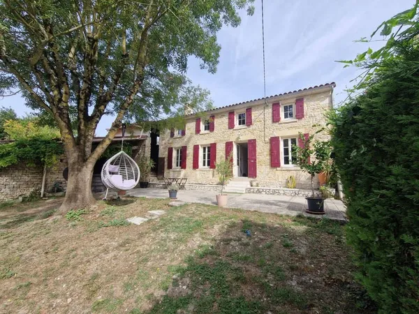 Maison 6 pièces 160 m²