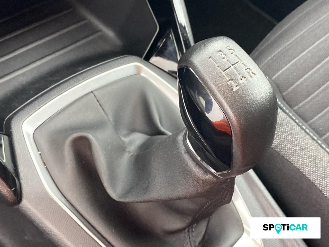 Peugeot 208 1.2 puretech 75ch s&s style — photo 14