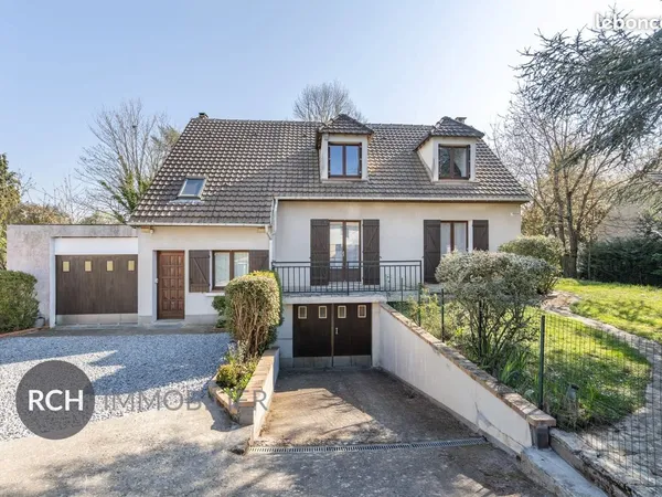 Maison 7 pièces 145 m²