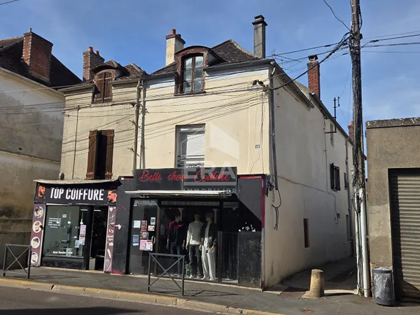 Immeuble de rapport 7 pièces 146 m²