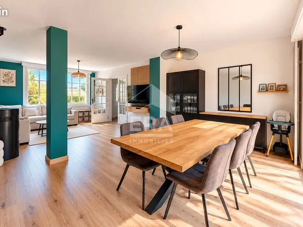 Maison de ville 6 pièces 141 m²