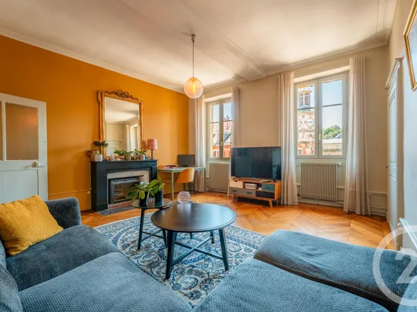 Appartement 7 pièces 218 m²