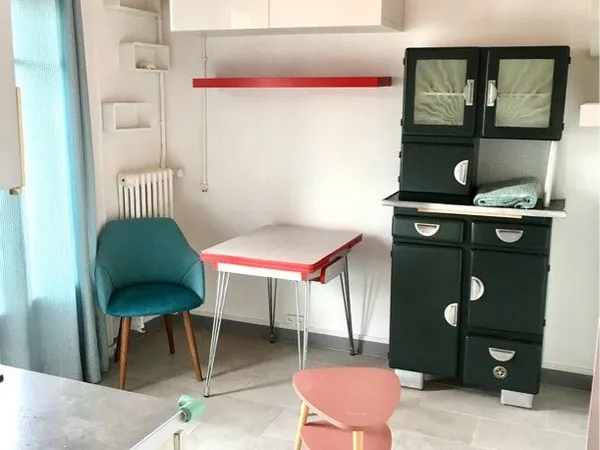 À louer superbe deux pièces