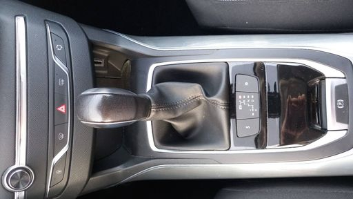 Peugeot 308 SW 1.5 BlueHDi 130 EAT6 - Active Business – 2019 – 172055 km – Diesel – Boîte Automatique — photo 2