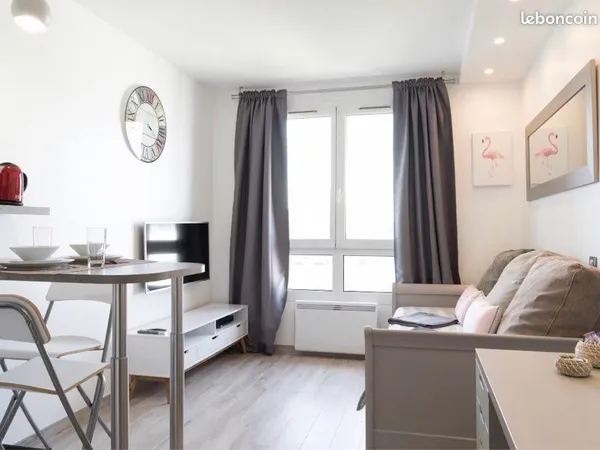 Studio meublé 27 m² - Paris 9e - Rue des Martyrs