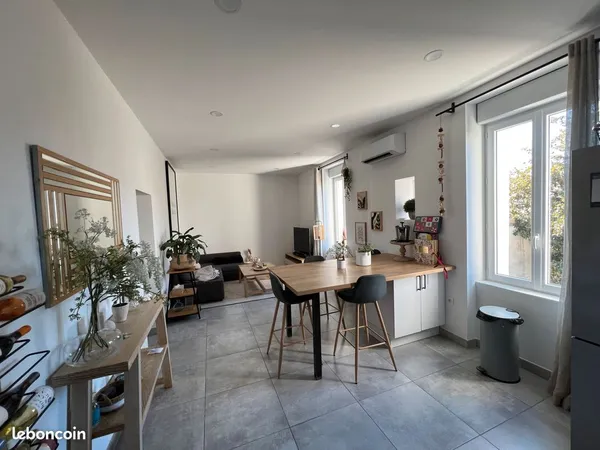 À louer - Appartement T3 de 70 m² - Alès