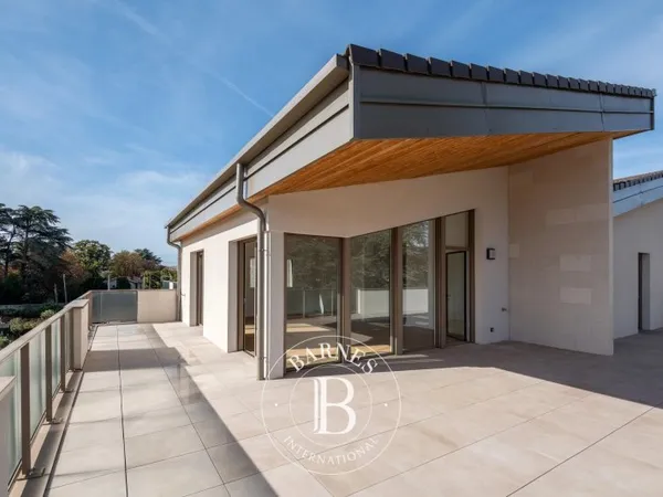 Sainte-Foy-lès-Lyon - Attique de 94 m² - 3 chambres - Terrasse de 94 m²