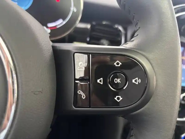 Mini Mini hatch 5 portes cooper 136 ch dkg7 — photo 40