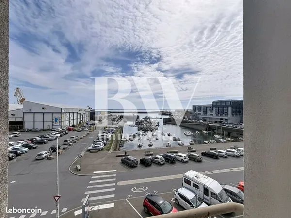 Bureaux 97 m² BREST