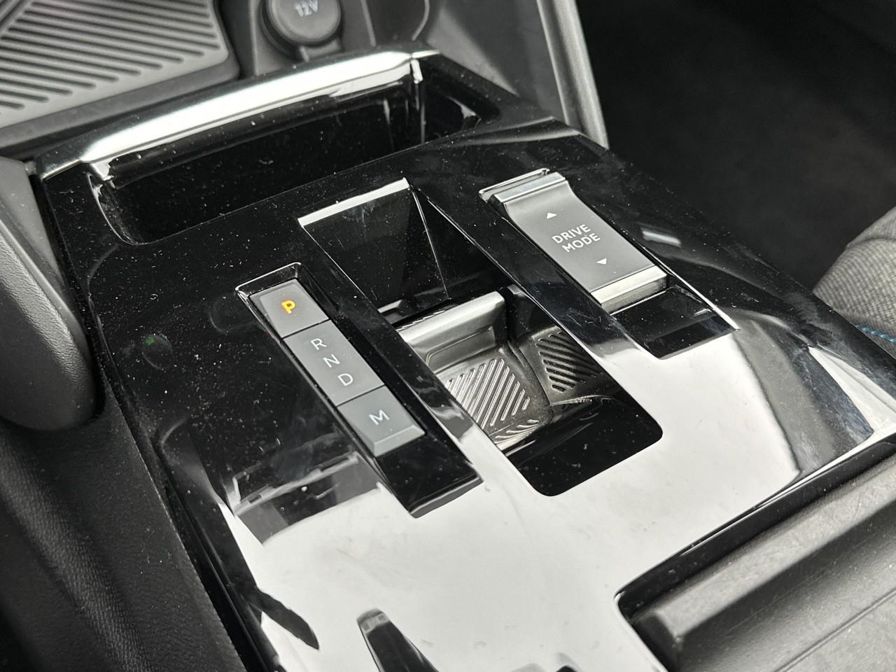 Citroën C4 puretech 130 s&s eat8 shine — photo 33
