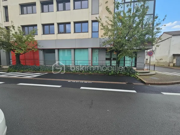 Fonds de commerce 2 pièces 297 m²