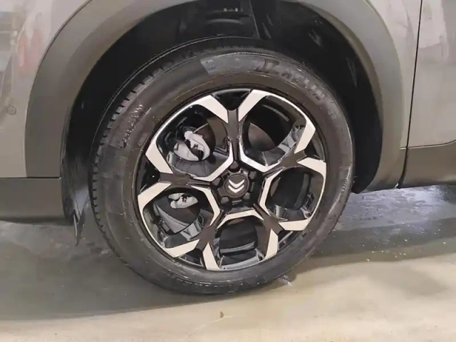 Citroën C5 Aircross hybride 145 e-dcs6 max — photo 15