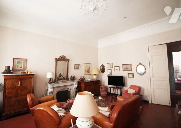 Appartement 6 pièces 165 m²