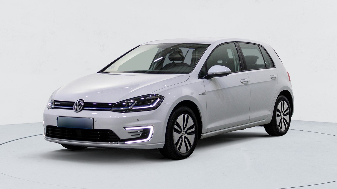 Volkswagen Golf 7 — photo 1