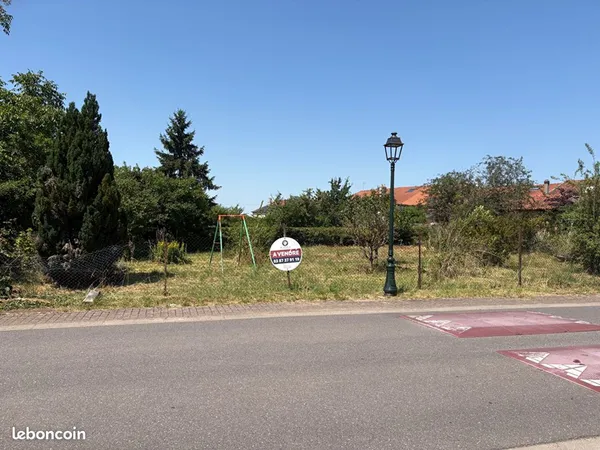 Terrain 872 m² SERVIGNY LES SAINTE BARBE