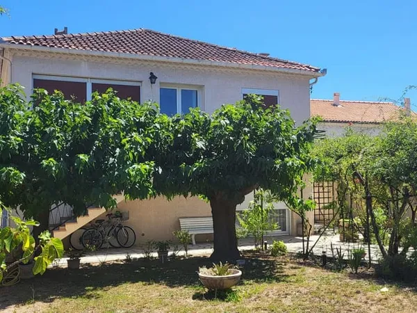 Maison 8 pièces 189 m²