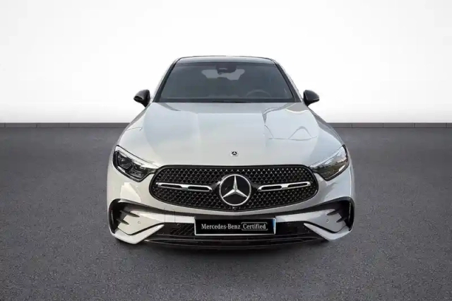 Mercedes Glc coupe 300 e hybrid eq 9g-tronic 4matic — photo 2