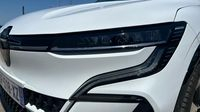Renault Mégane E-Tech Electric EV60 220ch Iconic optimum charge -C — photo 17