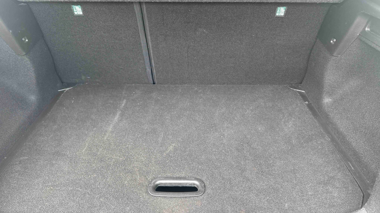 Renault Captur TCe 90 — photo 13