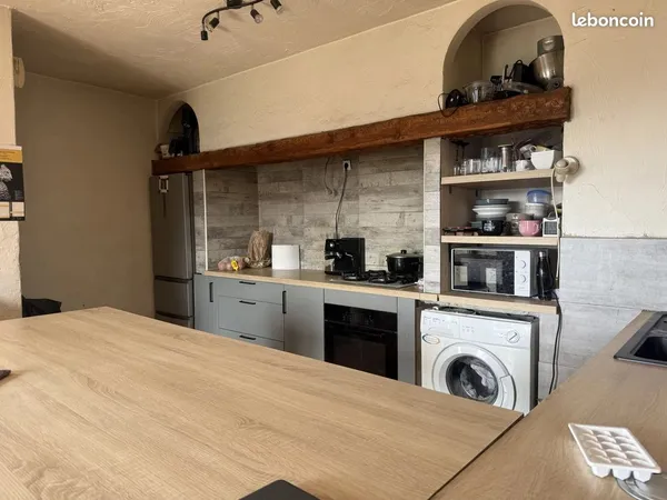 Maison 7 pièces 224 m²