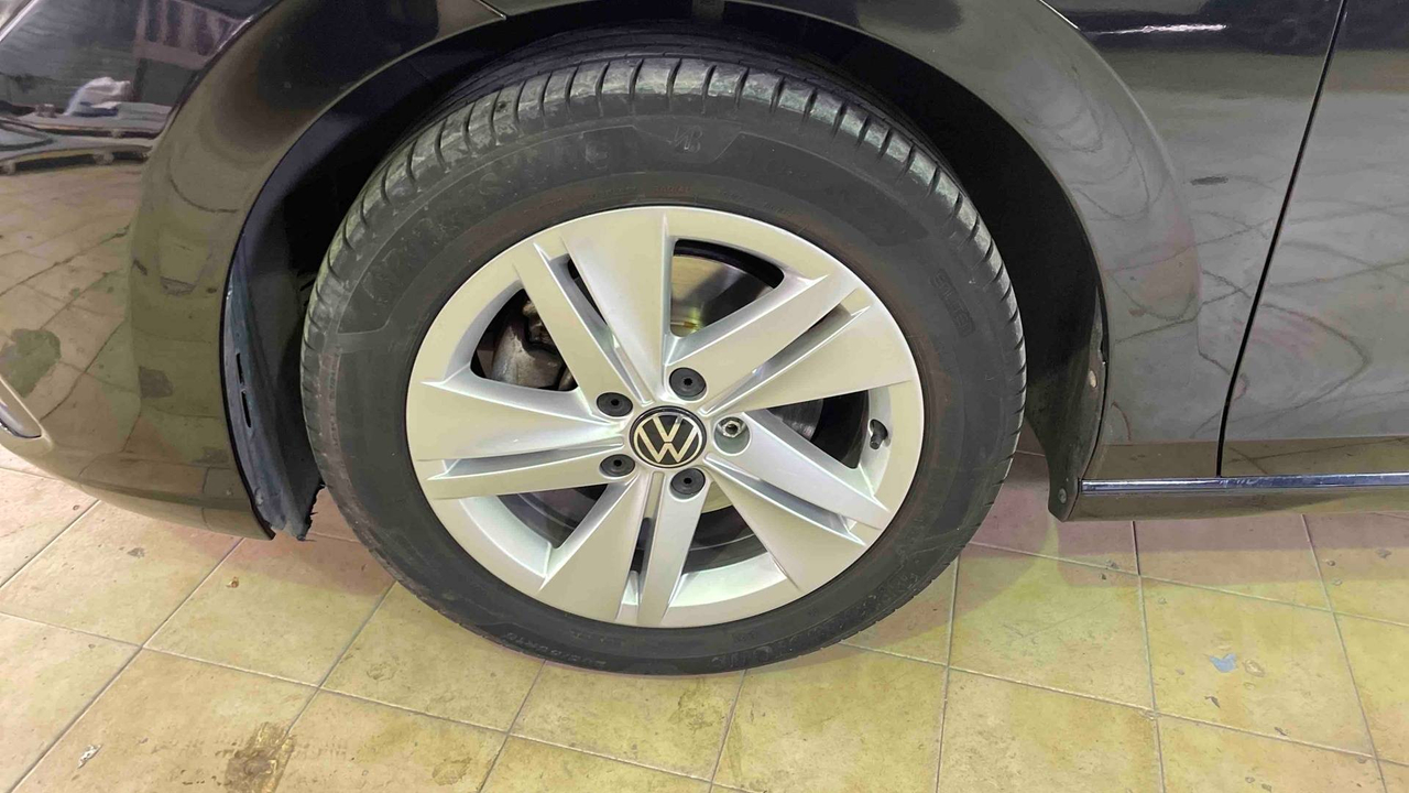 Volkswagen Golf 2.0 TDI SCR 115 BVM6 — photo 27