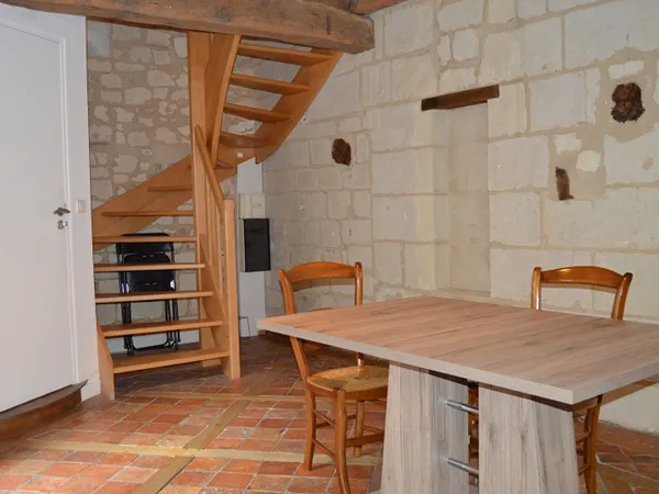 SAUMUR centre-ville : T2 meublé (40 m²) à louer