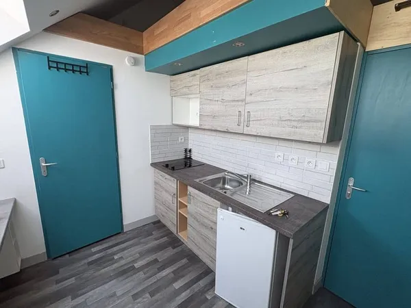 Studio 1 pièce 27 m²