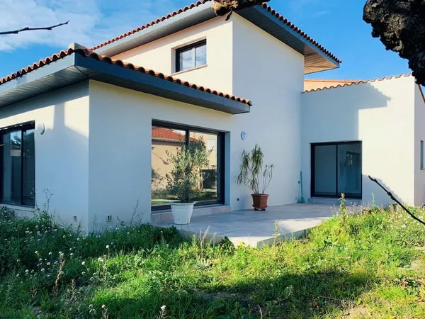 Villa 4 pièces 85 m²