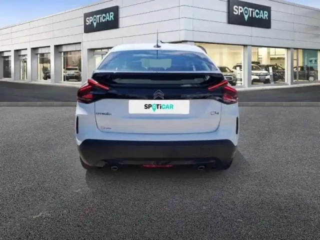 Citroën C4 puretech 130ch s&amp;s feel pack eat8 — photo 5