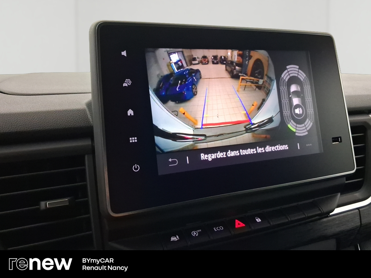 Renault Trafic Blue dCi 150 — photo 15