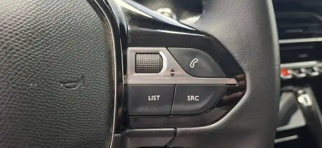 Peugeot 208 bluehdi 100 s&amp;s bvm6 — photo 22