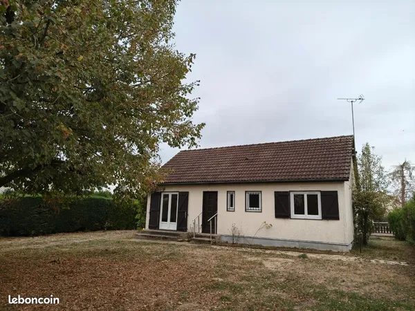 Maison à louer 2 chambres 730 euros