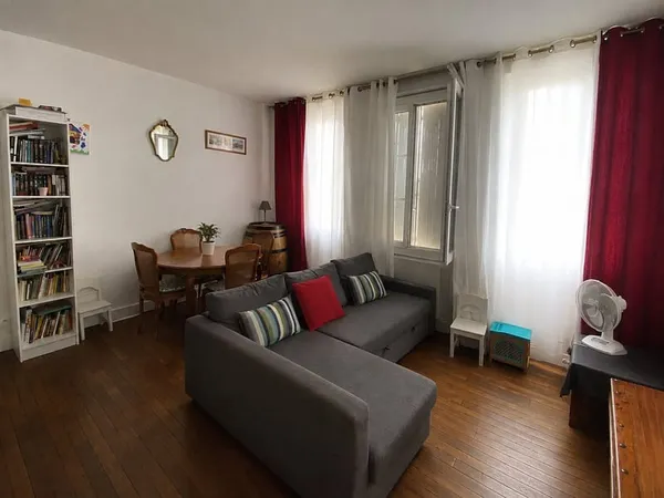 Appartement à ÉGLETONS en CORRÈZE