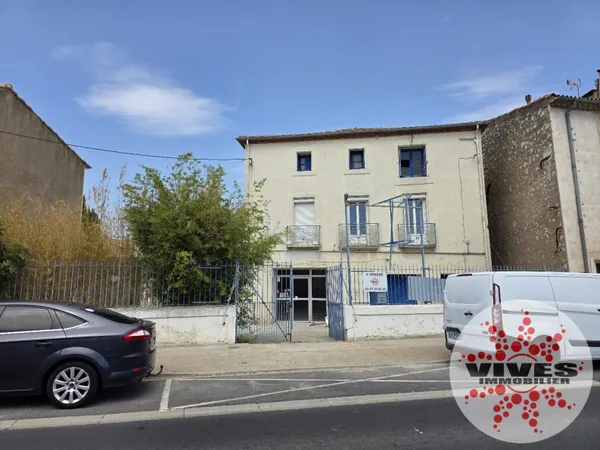 Immeuble commercial 410 m²